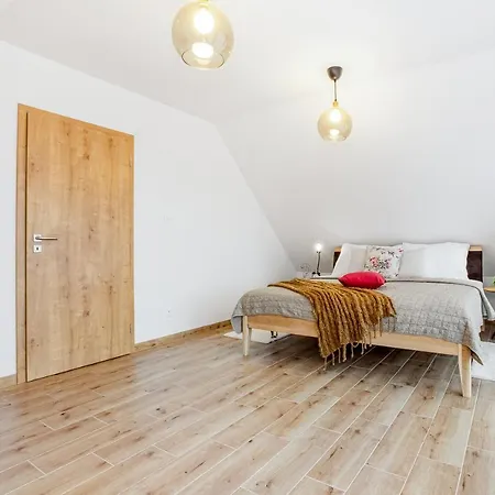 Karlovy Dvory Holiday home Horni Plana
